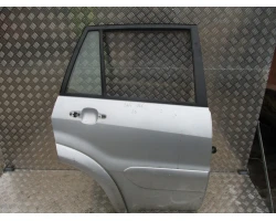 VRATA ZADNJA DESNA Toyota RAV4 2004 2.0D4D