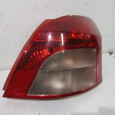 ŠTOP SVIJETLO DESNA Toyota Yaris 2006 1.0 VVT-i
