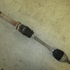 POLUOSOVINA PREDNJA DESNA Ford Fiesta 2011 1.25