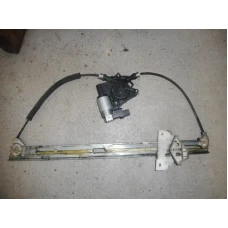 MEHANIZAM STAKLA PREDNJI DESNI Mazda Mazda5 2007 2.0D