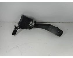 RUČICA POD VOLANOM Volkswagen Golf 2009 VI. 2.0TDI 1K0953519H