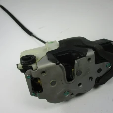 MEHANIZAM ZAKLJUČAVANJA ZADAJ DESNA Opel Insignia 2009 2.0DT 16V SW 13503808