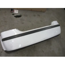 BRANIK ZADNJI Ford Focus 2006 2.0