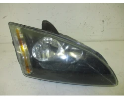 FAR DESNI Ford Focus 2006 2.0