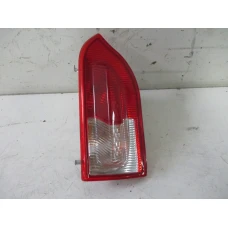 ŠTOP SVIJETLO DESNA Opel Insignia 2009 2.0DT 16V SW 13226855