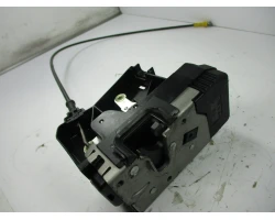MEHANIZAM ZAKLJUČAVANJA PREDNJA DESNA Renault TRAFIC 2012 2.0 DCI 8200042171