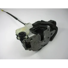 MEHANIZAM ZAKLJUČAVANJA ZADAJ DESNA Opel Astra 2014 1.3DTE 13579566