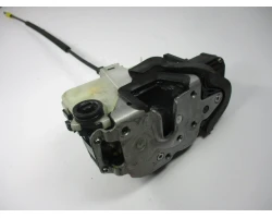 MEHANIZAM ZAKLJUČAVANJA ZADAJ DESNA Opel Astra 2014 1.3DTE 13579566
