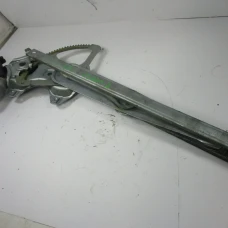 MEHANIZAM STAKLA PREDNJI DESNI Toyota Verso 2010 2.0D4D 698100F020