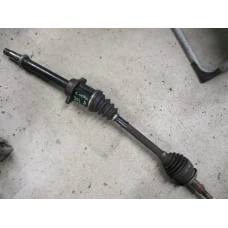 POLUOSOVINA PREDNJA DESNA Toyota Verso 2010 2.0D4D 434100F070