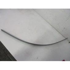 UKRASNA LETVICA Audi A3, S3 2005 2.0 TDI 8p3853953d