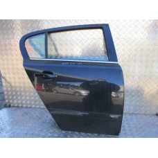 VRATA ZADNJA DESNA Opel Astra 2005 1.7DTH