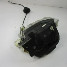 MEHANIZAM ZAKLJUČAVANJA PREDNJA DESNA Audi A4, S4 2005 2.0TDI AVANT 8E1837016AA