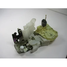 MEHANIZAM ZAKLJUČAVANJA ZADAJ DESNA Honda Jazz 2007 1.2
