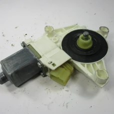 MEHANIZAM STAKLA PREDNJI DESNI Mercedes-Benz C-Klasse 2007 220 CDI W204 a2048200242