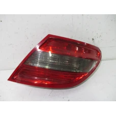 ŠTOP SVIJETLO DESNA Mercedes-Benz C-Klasse 2007 220 CDI W204