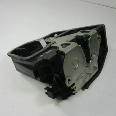 MEHANIZAM ZAKLJUČAVANJA PREDNJA DESNA BMW 5 2004 520I 7036170