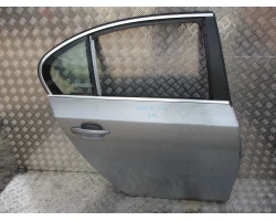 VRATA ZADNJA DESNA BMW 5 2004 520I