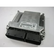 RAČUNALNIK MOTORA BMW 3 2008 318D TOURING 0281015042