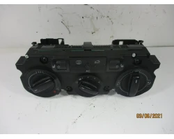 PREKIDAČ GRIJANJA Volkswagen Passat 2007 2.0TDI VARIANT 3C1820045A