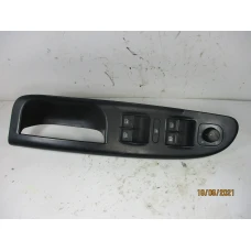 PREKIDAČ STAKLA Volkswagen Passat 2008 2.0TDI VARIANT 1K4959857B
