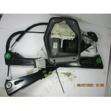 MEHANIZAM STAKLA PREDNJA LIJEVA Volkswagen Golf 2004 V. 1.4 1K3837401E