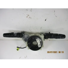 RUČICA POD VOLANOM Nissan Micra 2006 1.2