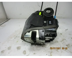 MEHANIZAM ZAKLJUČAVANJA ZADAJ DESNA Toyota Auris 2011 1.6