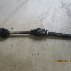 POLUOSOVINA PREDNJA DESNA Ford Mondeo 2009 2.0TDCI