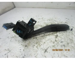 RUČICA POD VOLANOM Volkswagen Golf 2006 V. 1.9TDI 1K0953519A