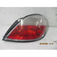 ŠTOP SVIJETLO DESNA Opel Astra 2004 1.7DTH