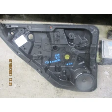 MEHANIZAM STAKLA ZADAJ LIJEVA Mercedes-Benz B-Klasse 2012 180D