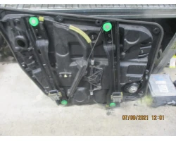 MEHANIZAM STAKLA PREDNJI DESNI Mercedes-Benz B-Klasse 2012 180D