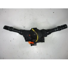 RUČICA POD VOLANOM Toyota Auris 2010 1.33