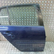 VRATA ZADNJA DESNA Volkswagen Golf 2006 V