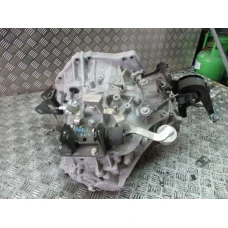 MIJENJAČ Toyota Auris 2013 1.6 3030002190