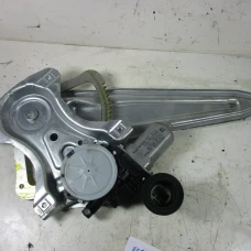 MEHANIZAM STAKLA ZADNJA DESNA Toyota Auris 2013 1.6 6983002240