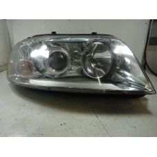 FAR DESNI Volkswagen Sharan 2001 1.9TDI AUT. 7m3941016t