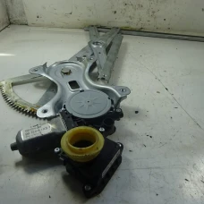 MEHANIZAM STAKLA PREDNJI DESNI Toyota Corolla Verso 2007 2.2D4D