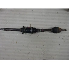 POLUOSOVINA PREDNJA DESNA Mazda Mazda5 2010 1.8I