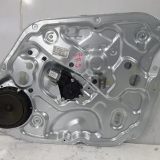 MEHANIZAM STAKLA PREDNJI DESNI Hyundai ix20 2012 1.4D 81320-1K020