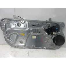 MEHANIZAM STAKLA PREDNJA LIJEVA Volkswagen Polo 2002 1.4 6Q0837751