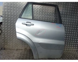 VRATA KOMPLET ZADNJA DESNA Toyota RAV4 2005 2.0D4D