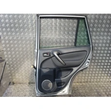 VRATA KOMPLET ZADNJA DESNA Toyota RAV4 2005 2.0D4D