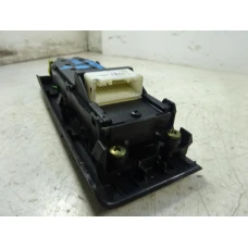 PREKIDAČ STAKLA Toyota Corolla Verso 2007 2.2D4D 84820-0f030-00