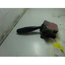 RUČICA POD VOLANOM Toyota RAV4 2005 2.0D4D 173680