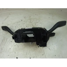 RUČICA POD VOLANOM Audi A4, S4 2007 2.0TDI AVANT 8e0953549q