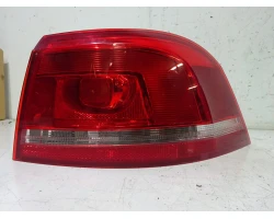 ŠTOP SVIJETLO DESNA Volkswagen Passat 2013 1.6TDI VARIANT 3af945096e