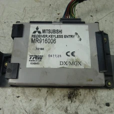 RAČUNALNIK MOTORA Mitsubishi Carisma 2004 1.6 mr916006