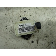 SENZOR RAZNO Audi A4, S4 2007 2.0TDI AVANT 8e0907637b